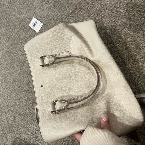 kate spade Evangelie Larchmont Avenue satchel in soft limestone - Picture 11 of 15